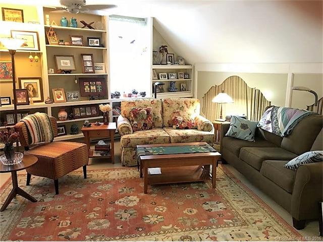 3 Greenwoods Rd, Norfolk, CT 06058