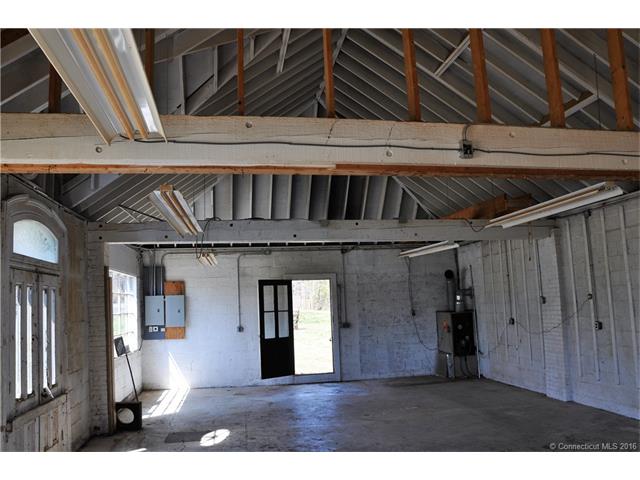 649 Litchfield Rd, Norfolk, CT 06058