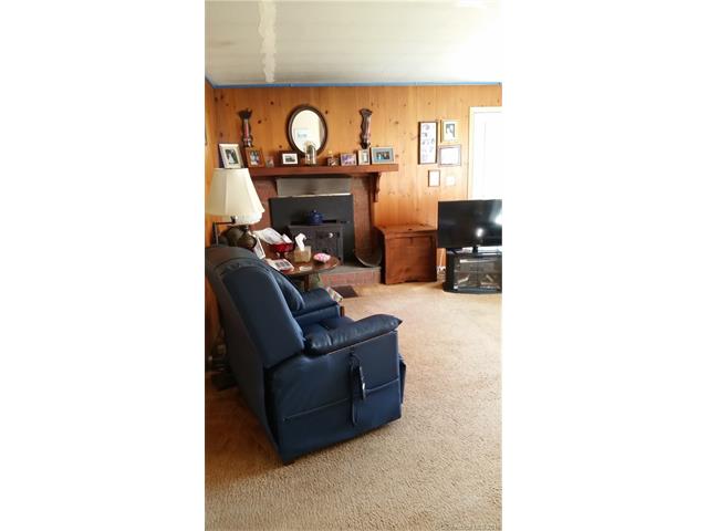 90 Sunset Ridge Rd, Norfolk, CT 06058