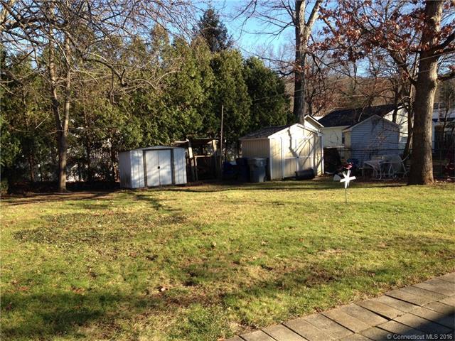 7Gilberte St, Plainville, CT 06062