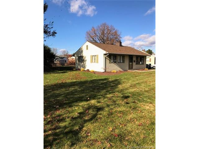 24 Mountain View Dr, Plainville, CT 06062