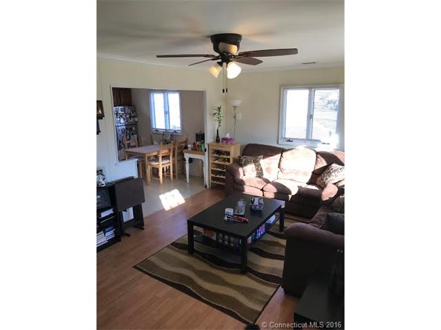 24 Mountain View Dr, Plainville, CT 06062
