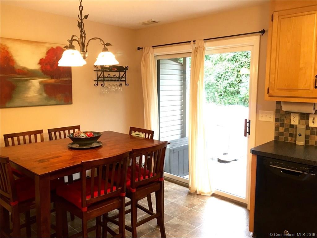 20 Julie Road, Plainville, CT 06062