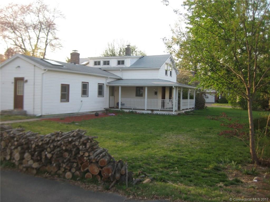15 Bicycle St, Plainville, CT 06062