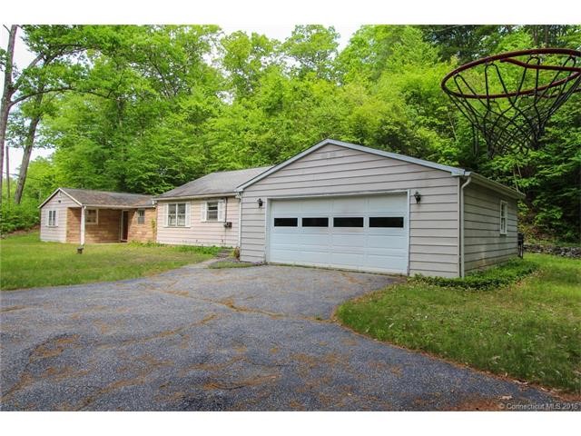 32Ripley Hill Rd, Barkhamsted, CT 06063