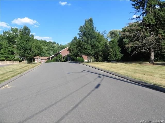 4 Loveland Hill Rd, Vernon, CT 06066