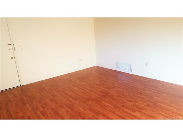 4 Loveland Hill Rd, Vernon, CT 06066