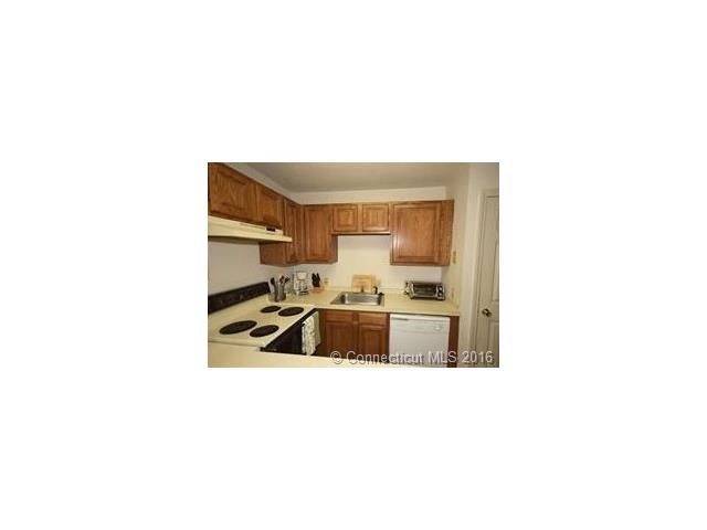 16Vernon Ave #14, Vernon, CT 06066
