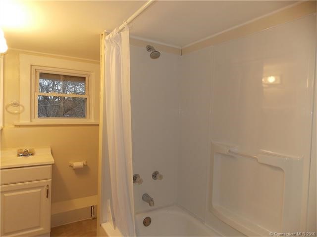 75Main St, Vernon, CT 06066