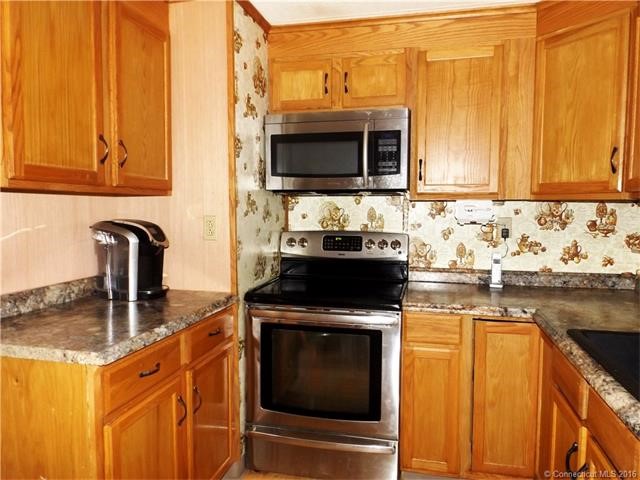 3Stonewood Ter, Vernon, CT 06066