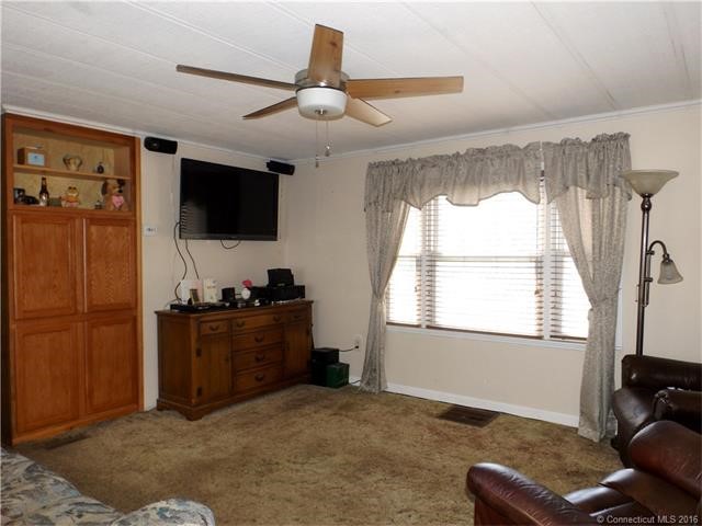 3Stonewood Ter, Vernon, CT 06066