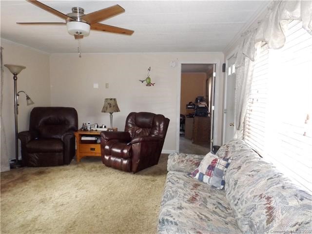 3Stonewood Ter, Vernon, CT 06066