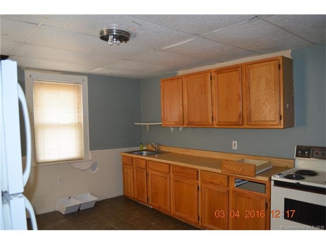 13River St, Vernon, CT 06066