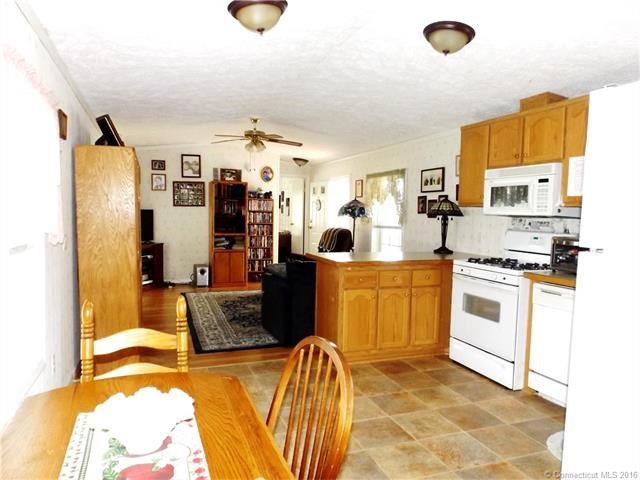 35Middle Ter, Vernon, CT 06066