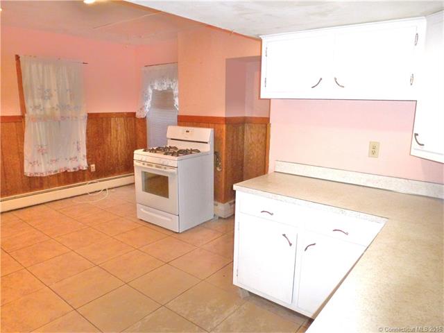 49 Mountain St, Vernon, CT 06066