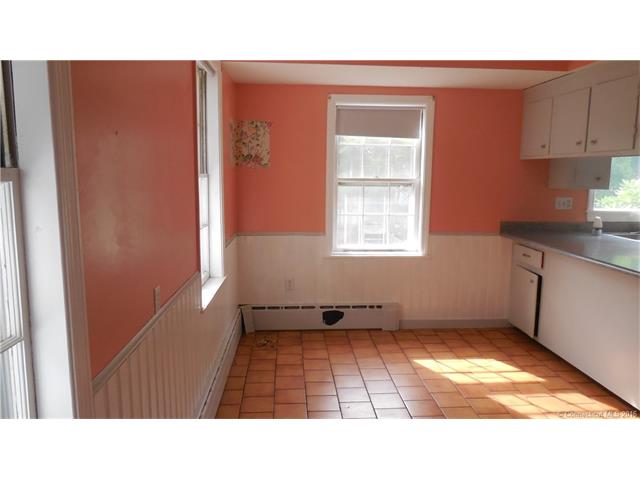 68 Prospect St, Vernon, CT 06066