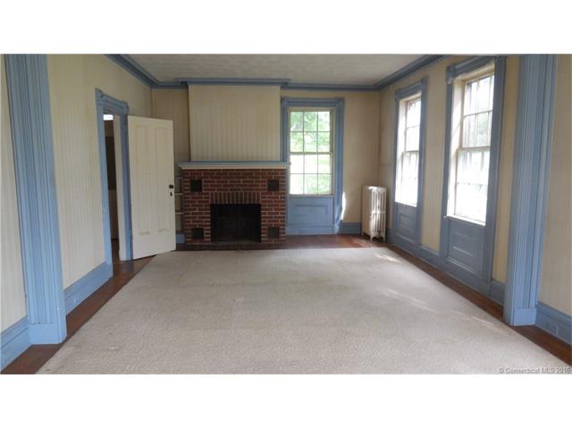 68 Prospect St, Vernon, CT 06066