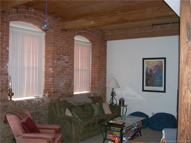 16Vernon Ave #14, Vernon, CT 06066