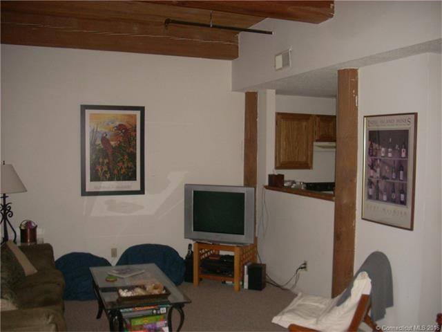 16Vernon Ave #14, Vernon, CT 06066