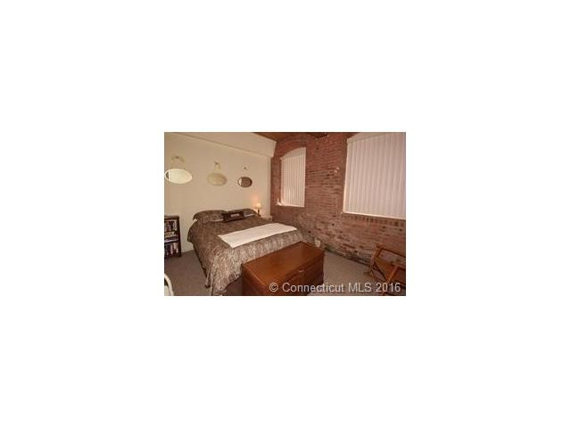 16Vernon Ave #14, Vernon, CT 06066