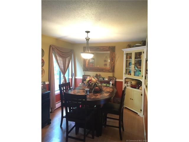 655 Talcottville Rd, Vernon, CT 06066