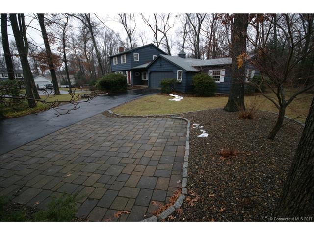 81 Seneca Dr, Vernon, CT 06066