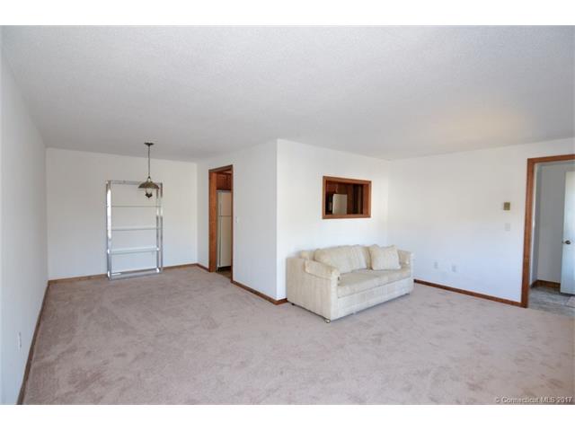 1134Hartford Tpke #2C2, Vernon, CT 06066