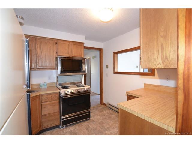 1134Hartford Tpke #2C2, Vernon, CT 06066