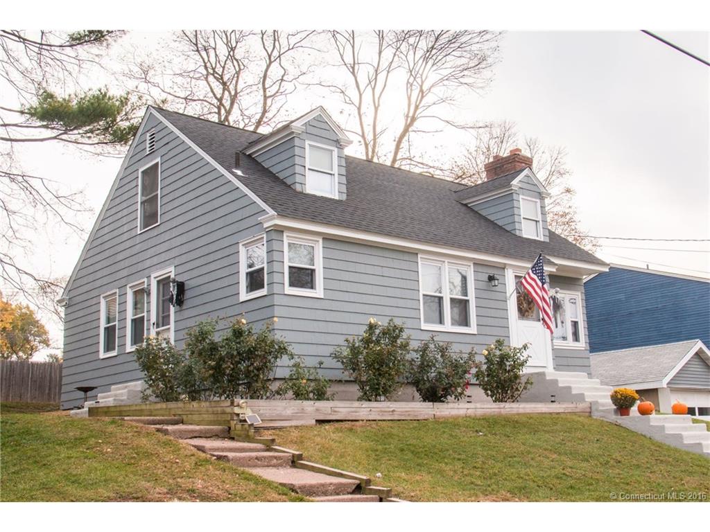 17 Progress Ave, Vernon Rockville, CT 06066