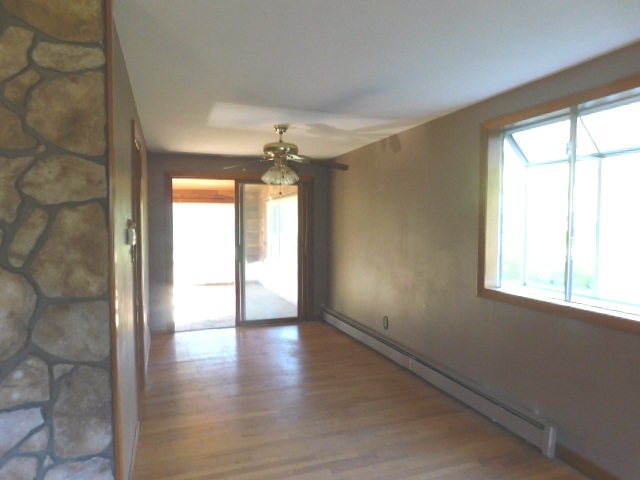 12 Edith RdVernon, CT, 06066Tolland County