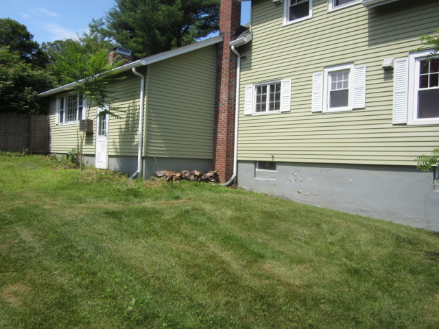 7 Reed StVernon Rockville, CT, 06066Tolland County