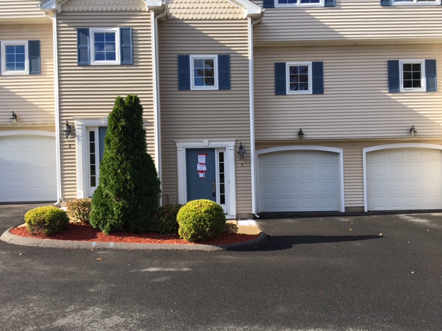 1158 Hartford TpkeVernon, CT, 06066Tolland County