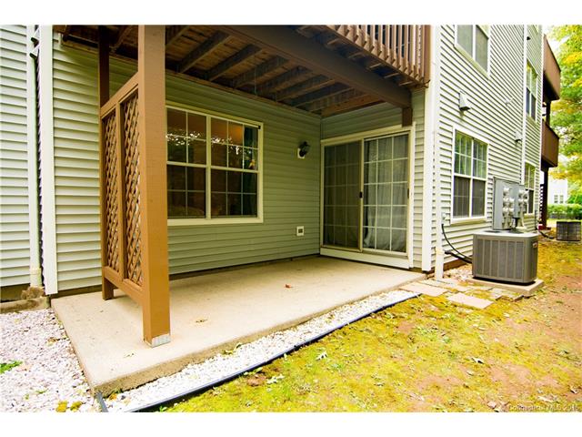405 Watercourse Row, Rocky Hill, CT 06067