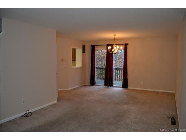 403Briarwood Ct #403, Rocky Hill, CT 06067