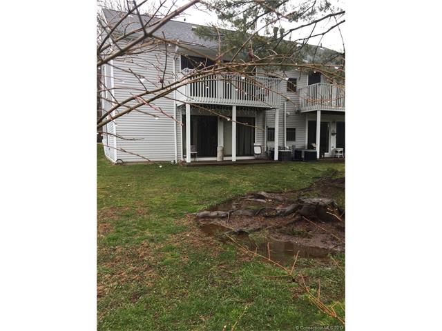 19Brookwood Dr #B, Rocky Hill, CT 06067