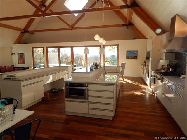 39 Great Elm Rd, Sharon, CT 06069