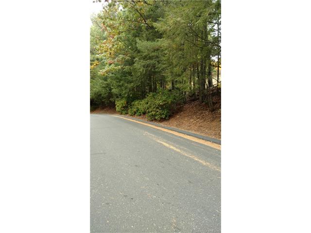 68 Library Lane, Simsbury, CT 06070