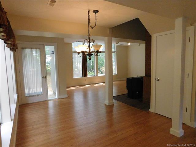 1Partridge Ct #1, Simsbury, CT 06070