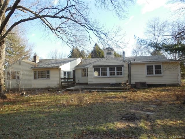 13Deepwood Rd, Simsbury, CT 06070