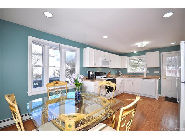 24Hazelmeadow Place #24, Simsbury, CT 06070