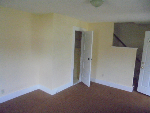 14-16 Hazelmeadow PlSimsbury, CT, 06070Hartford County