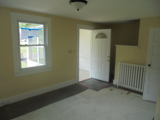 14-16 Hazelmeadow PlSimsbury, CT, 06070Hartford County