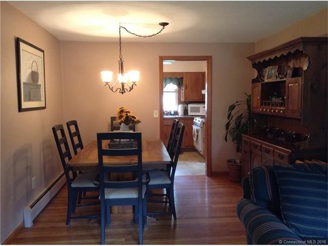 98Bilton Rd, Somers, CT 06071