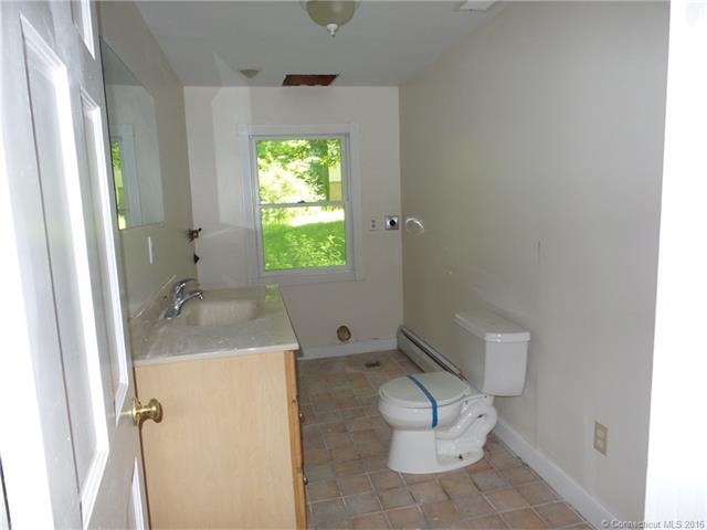 1158 Mott Hill Rd, Glastonbury, CT 06073