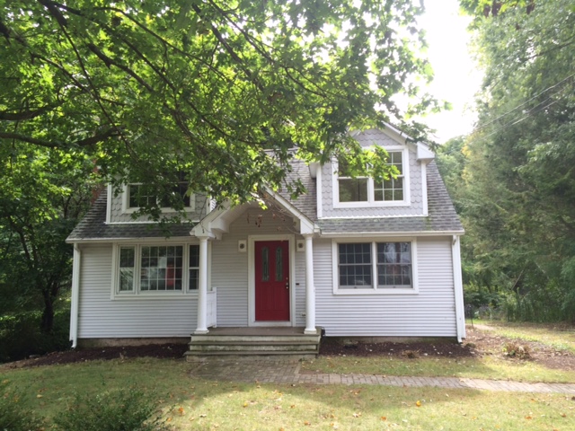 73 Water St., Glastonbury, CT 06073