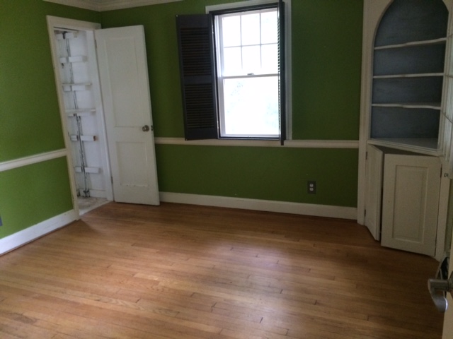 73 Water St., Glastonbury, CT 06073