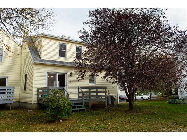 20Southgate Dr #20, Glastonbury, CT 06073