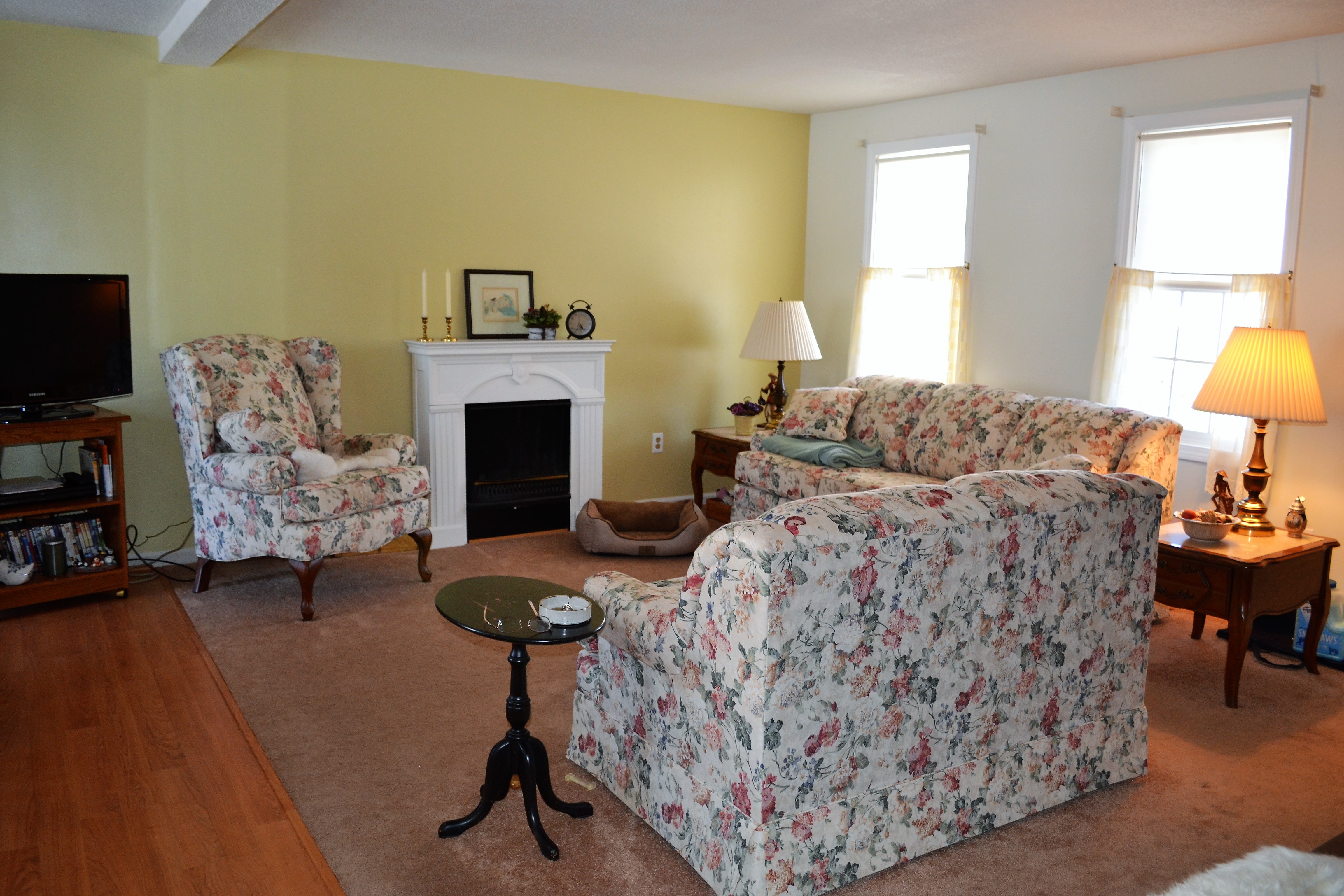 18 Southgate Drive, South Glastonbury, CT 06073