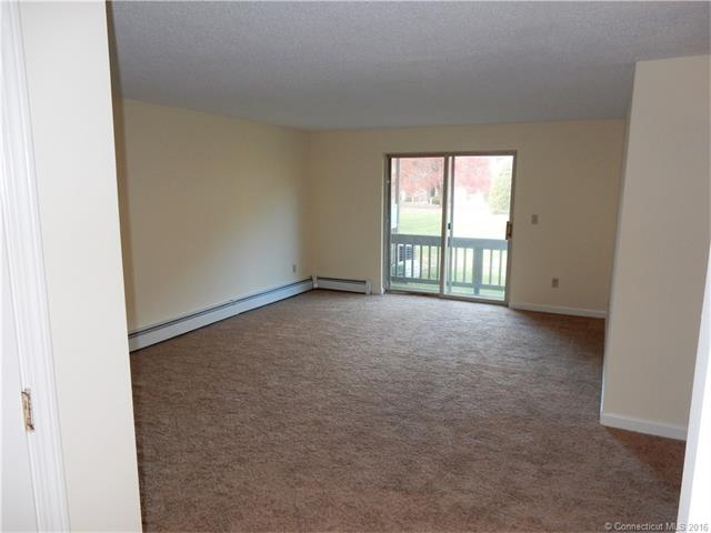 22 Amato Dr, S Windsor, CT 06074
