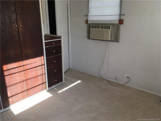 9 Main St #33, S Windsor, CT 06074